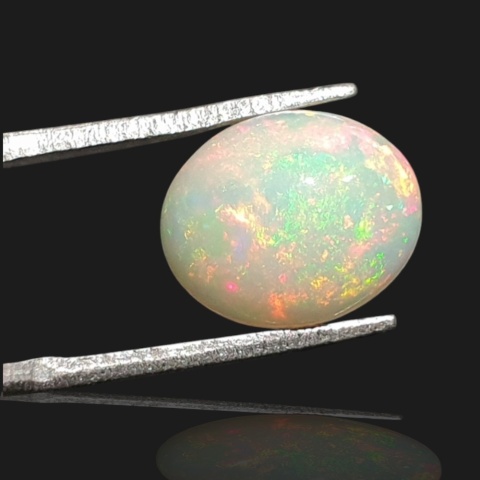Ethiopian opal cabochon 12x10 mm no 925