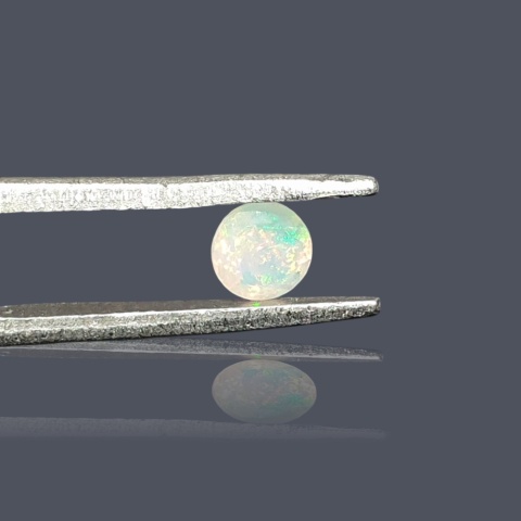 Opal from Ethiopia round faceted dia 4 mm 1 piece