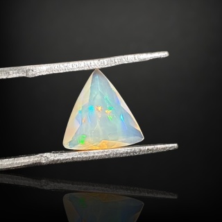 Ethiopian faceted opal 10x10 mm no A158