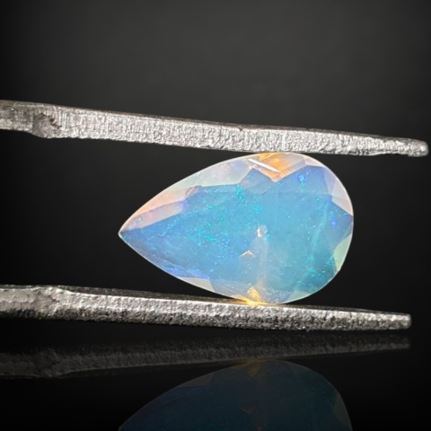 Ethiopian faceted opal 10x7 mm no A151