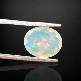 Ethiopian faceted opal 10x8 mm no A109
