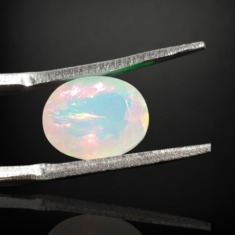 Ethiopian faceted opal 10x8 mm no A114