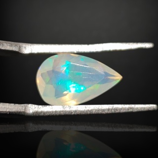 Opal z Etiopii fasetowany 11x7 mm nr A119