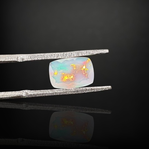 Ethiopian faceted opal 8x6 mm no A197