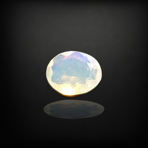 Ethiopian faceted opal 8x7 mm no A200