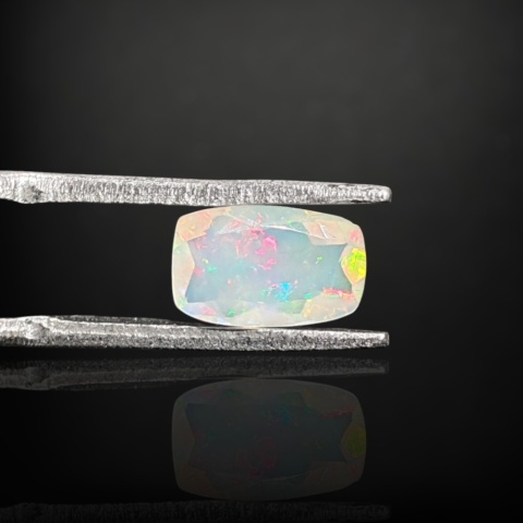 Ethiopian faceted opal 9x6 mm no A178