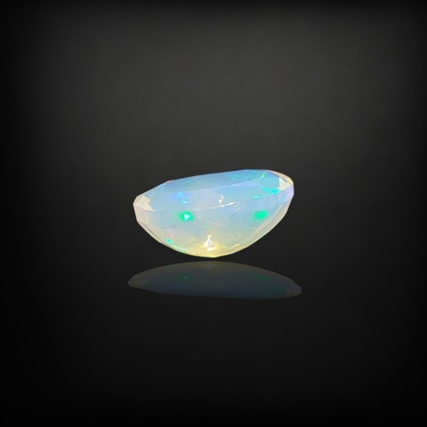 Ethiopian faceted opal 9x7 mm no A122