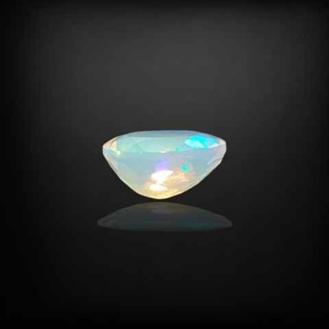 Ethiopian faceted opal 9x7 mm no A170