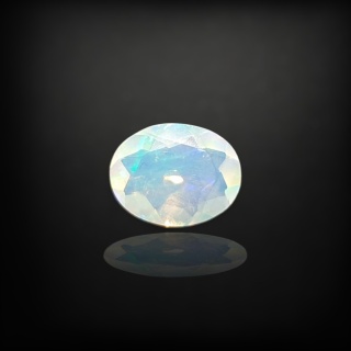 Opal z Etiopii fasetowany 9x7 mm nr A182