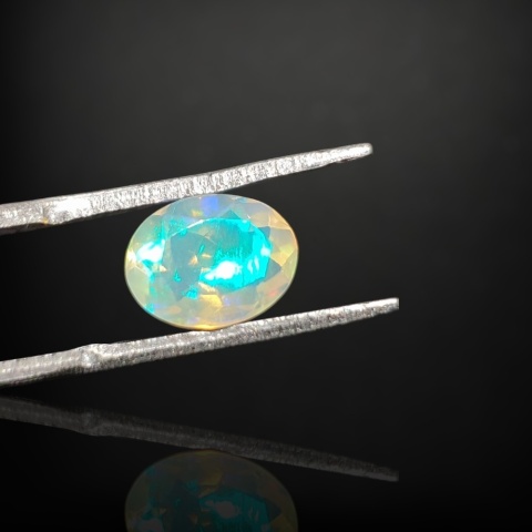 Ethiopian faceted opal 9x7 mm no A193