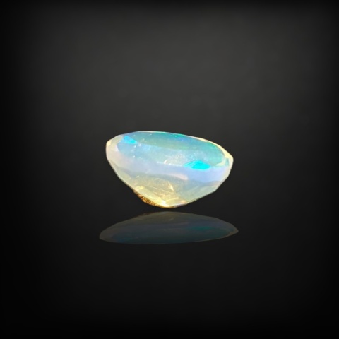 Ethiopian faceted opal 9x7 mm no A193
