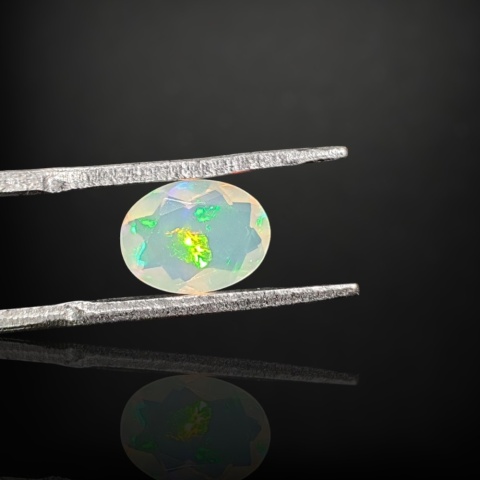 Ethiopian faceted opal 9x7 mm no A195