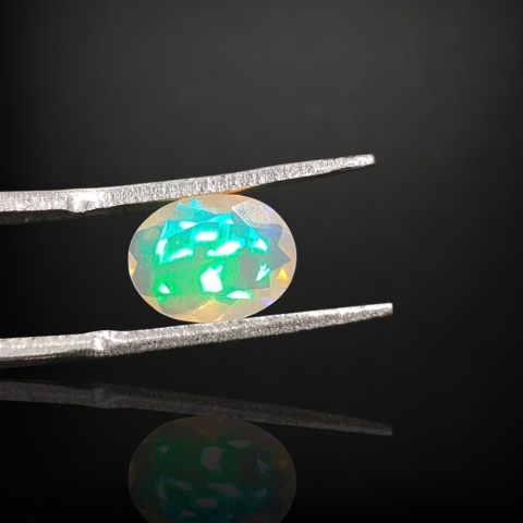 Ethiopian faceted opal 9x7 mm no A199