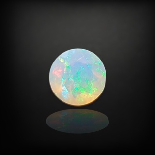 Ethiopian faceted opal fi 5 mm no A105