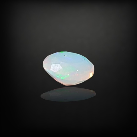 Opal z Etiopii fasetowany fi 5 mm nr A90