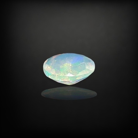 Opal z Etiopii fasetowany fi 6 mm nr A57