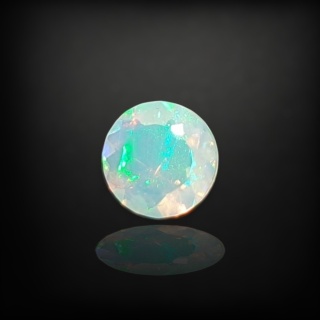 Opal z Etiopii fasetowany fi 6 mm nr A63