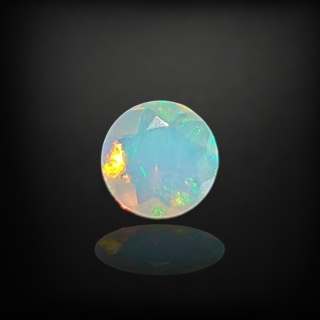 Opal z Etiopii fasetowany fi 6 mm nr A66