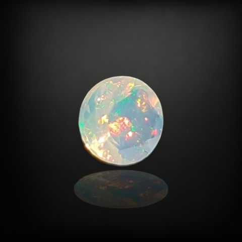 Opal z Etiopii fasetowany fi 6 mm nr A69