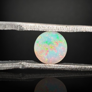 Opal z Etiopii fasetowany fi 6 mm nr A72