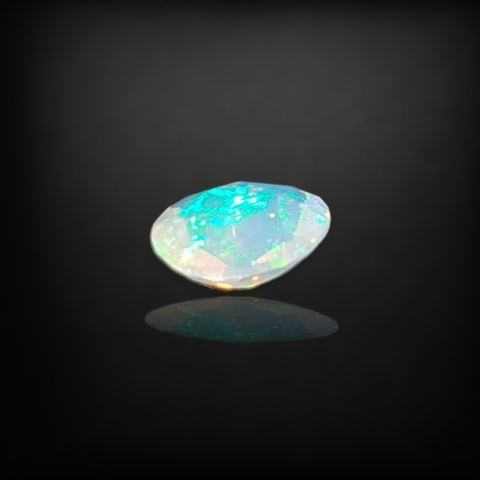 Opal z Etiopii fasetowany fi 6 mm nr A78
