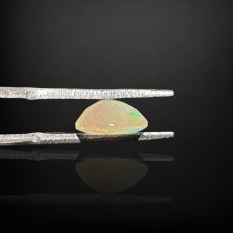Ethiopian faceted opal 8x6 mm no A202