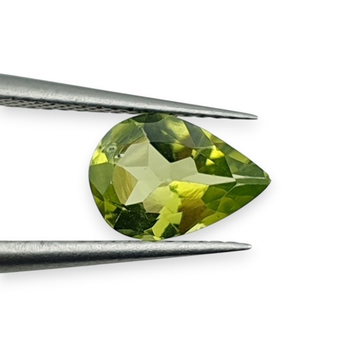 Perydot łezka fasetowana 9x6 mm nr 11