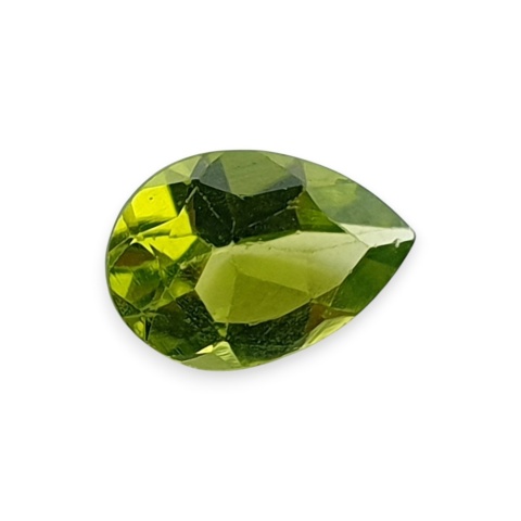 Perydot łezka fasetowana 9x6 mm nr 8
