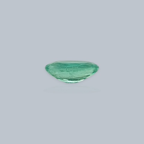 Emerald oval faceted 5x3 mm no 13