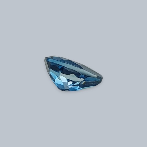 Topaz London Blue łezka fasetowana 6x4 mm nr 27