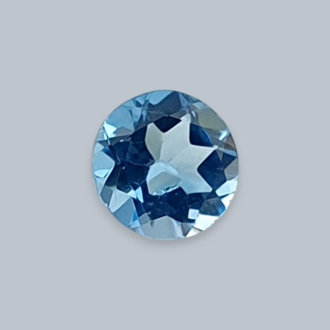 Topaz Swiss Blue Round Faceted fi 4 mm no 14