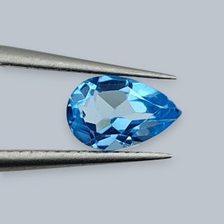 Topaz Swiss Blue Teardrop Faceted 8x5 mm no 49
