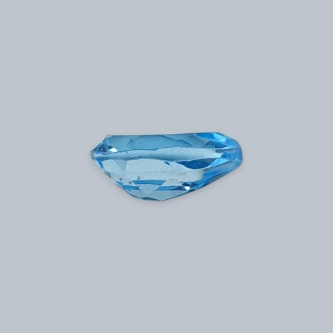 Topaz swiss blue łezka fasetowana 8x5 mm nr 53