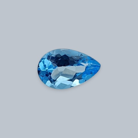 Topaz Swiss Blue Teardrop Faceted 8x5 mm no 55