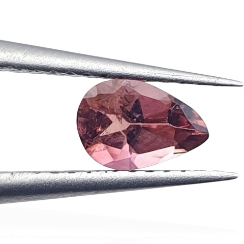 Tourmaline teardrop faceted 6x4 mm no 70