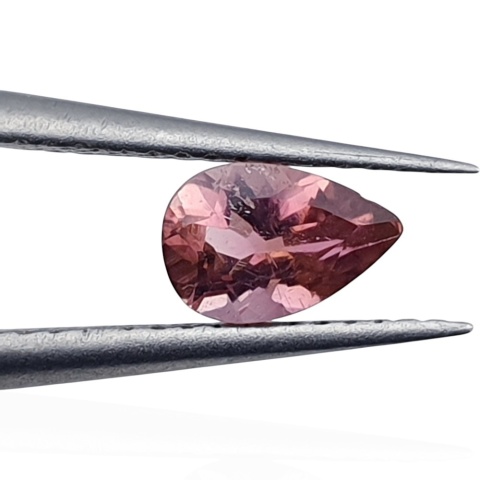 Turmalin łezka fasetowana 6x4 mm nr 71