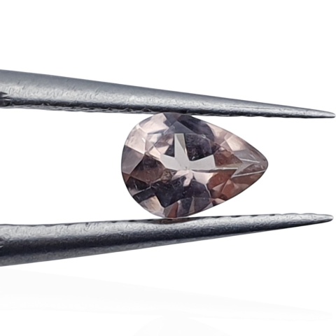 Tourmaline teardrop faceted 6x4 mm no 82