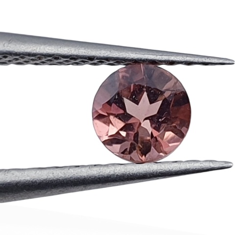 Tourmaline round faceted fi 4 mm no 15