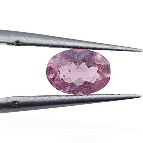 Tourmaline oval faceted 7x5 mm no 46