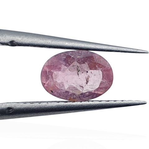 Tourmaline oval faceted 7x5 mm no 49