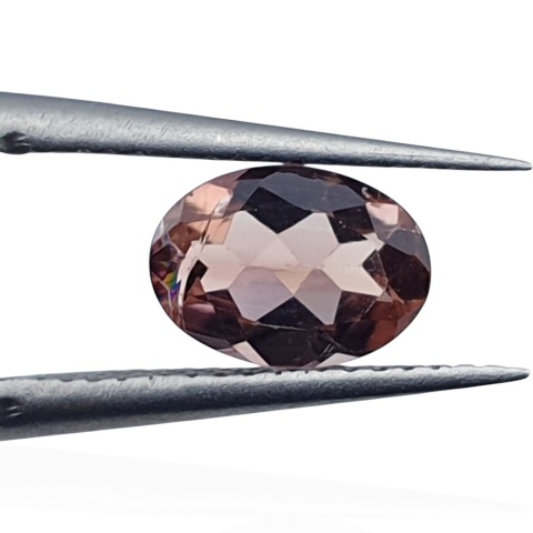 Tourmaline oval faceted 7x5 mm no 52