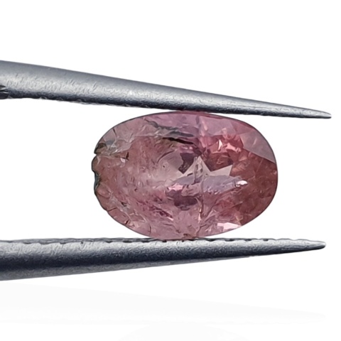Tourmaline oval faceted 7x5 mm no 57