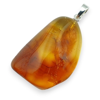 Baltic Amber Pendant 33x24 mm no 91