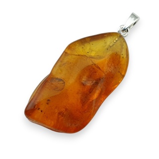 Baltic Amber Pendant 36x19 mm no 110
