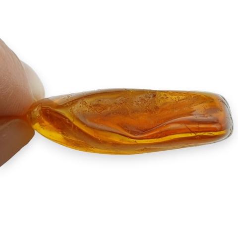 Bursztyn bałtycki zawieszka 38x25 mm nr 59