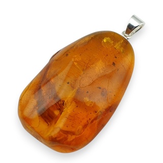 Bursztyn bałtycki zawieszka 41x26 mm nr 55