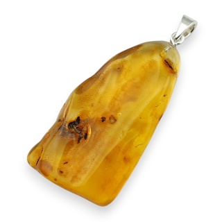 Bursztyn bałtycki zawieszka 46x24 mm nr 37