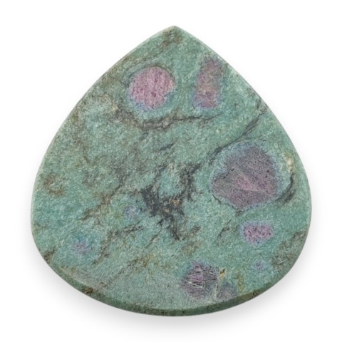 Rubin w fuchsycie kaboszon 26x24 mm nr 129