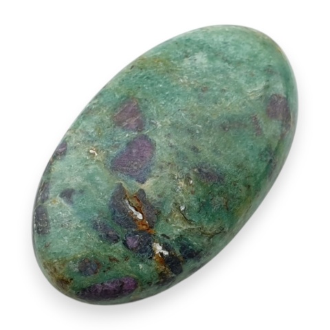 Rubin w fuchsycie kaboszon 30x18 mm nr 123