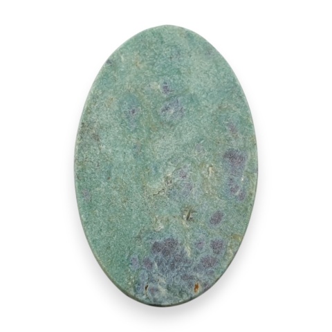 Rubin w fuchsycie kaboszon 32x20 mm nr 124